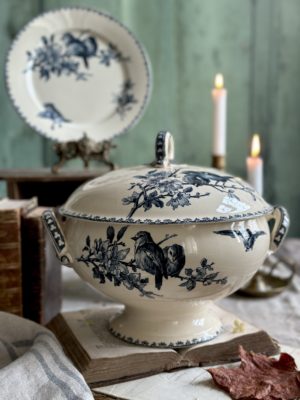 Grande Soupière Sarreguemines modèle Favori.