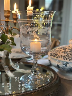 Très grande coupe / vase / photophore en verre gravé, soufflé bouche, XIXème