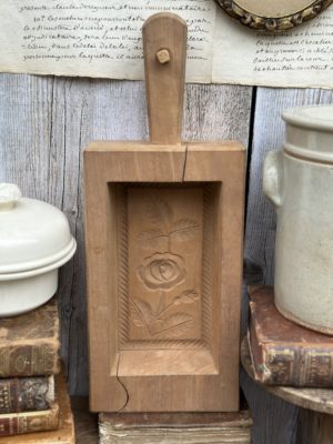 Grand moule à beurre